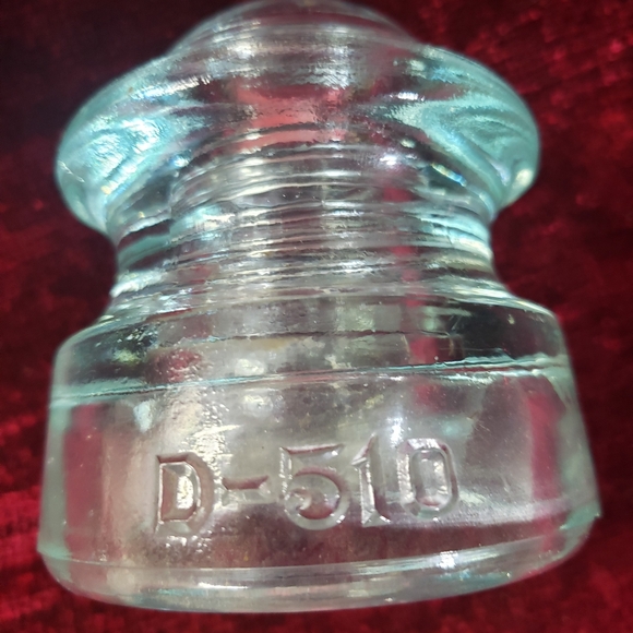 Hemingray D-510 Glass Insulator - Picture 3 of 3